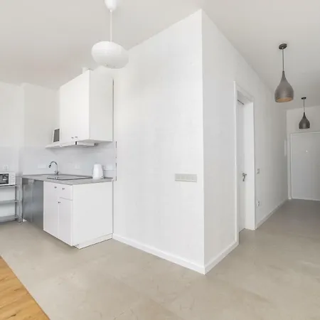 Gagarin Plaza Sea View Apartment *